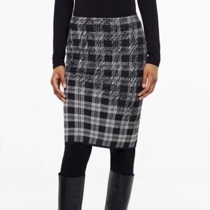 Sarah Pacini Black White Gray Wool Blend Plaid High Rise Tartan Pencil Skirt